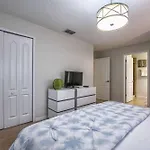Storey Lake- 5 Bedroom Townhome W- Pool- 1600St