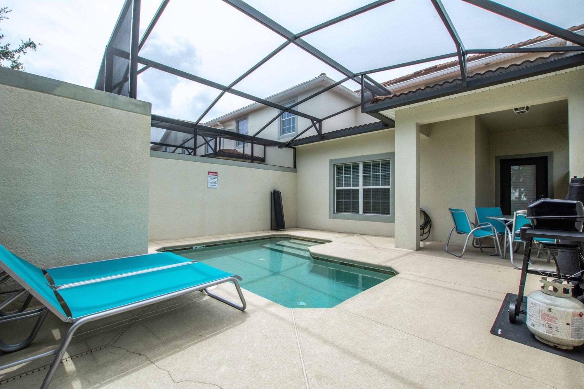 Storey Lake- 5 Bedroom Townhome W- Pool- 1600st *